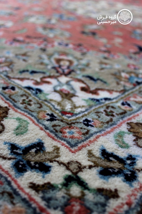 فرش یک در یک و نیم دستباف اردکان طرح شکوفه 20 خانه