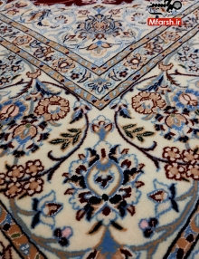 قالیچه چهار متری دستباف لچک ترنج نایین زمینه لاکی 6لا بافت فرش